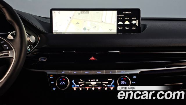 Genesis G80 2022 — photo 14