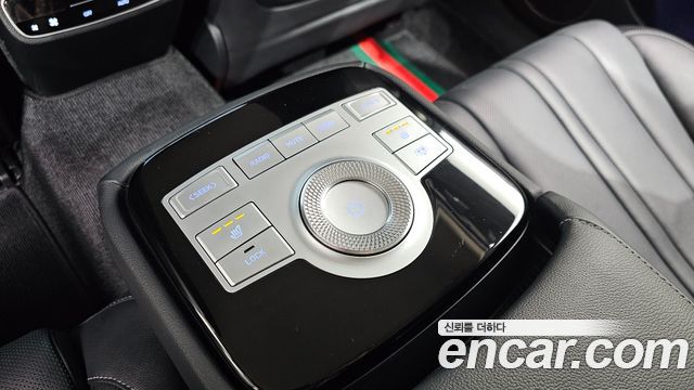 Genesis G80 2022 — photo 19