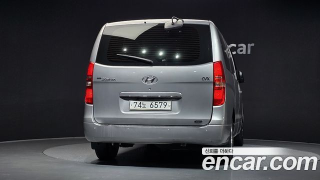 Hyundai Starex 2013 — photo 4