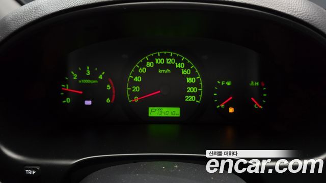 Hyundai Starex 2013 — photo 11