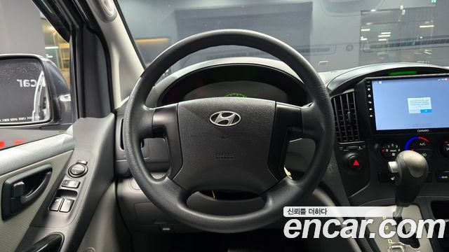 Hyundai Starex 2013 — photo 19