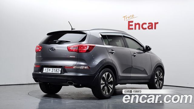 Kia Sportage 2012 — photo 2