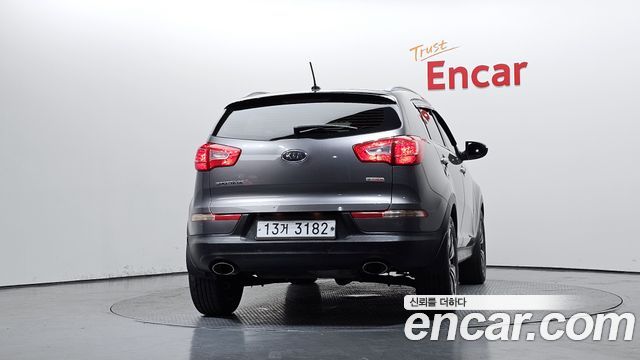 Kia Sportage 2012 — photo 4