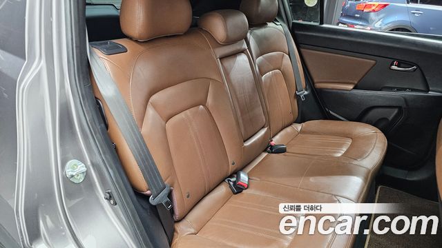 Kia Sportage 2012 — photo 12