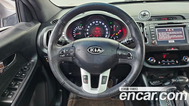 Kia Sportage 2012 — photo 13
