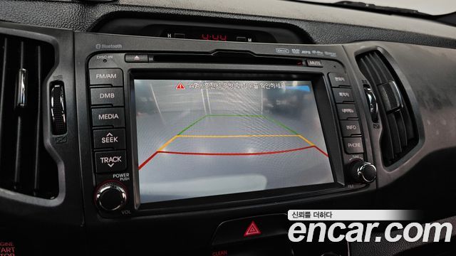 Kia Sportage 2012 — photo 16
