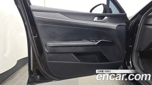 Kia K5 2026 — photo 14