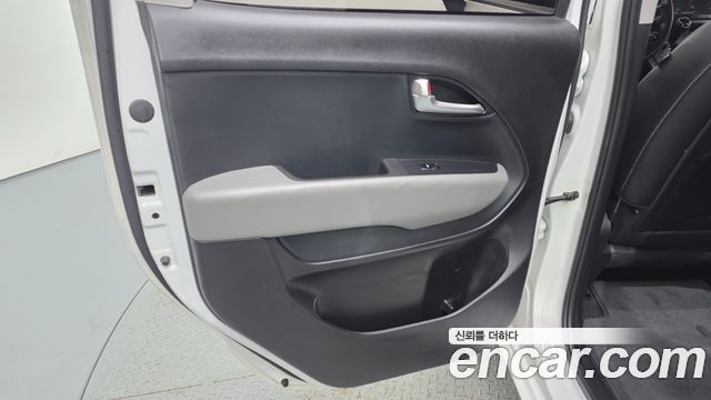 Kia RAY 2023 — photo 15