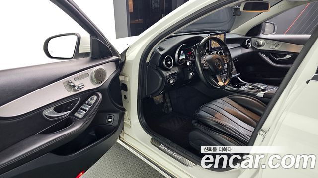 Mercedes-Benz C-Class 2015 — photo 10