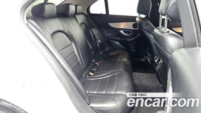 Mercedes-Benz C-Class 2015 — photo 12