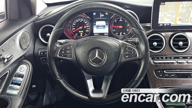 Mercedes-Benz C-Class 2015 — photo 13