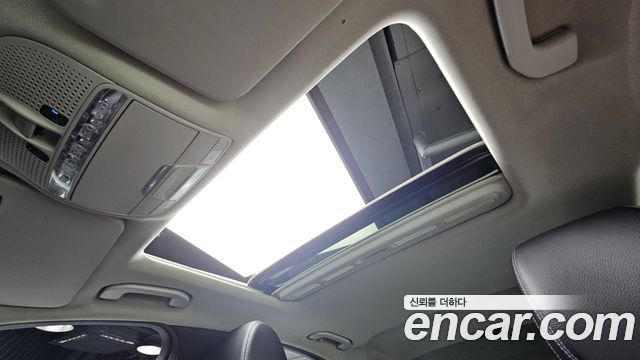 Mercedes-Benz C-Class 2015 — photo 16