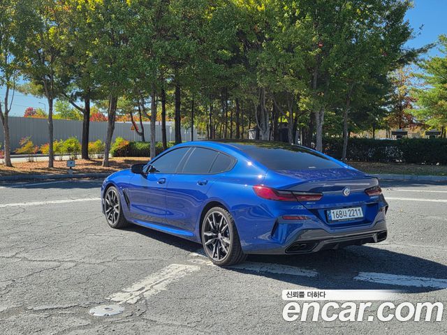 BMW 8-Series 2023 — photo 3
