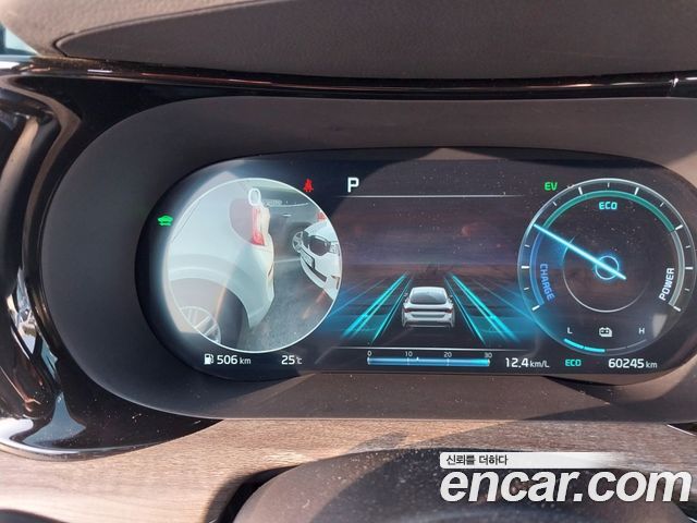Kia K5 2022 — photo 19