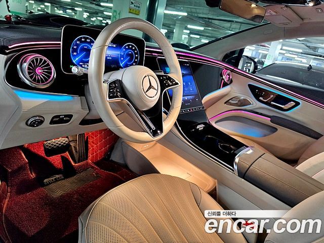 Mercedes-Benz EQS 2023 — photo 1