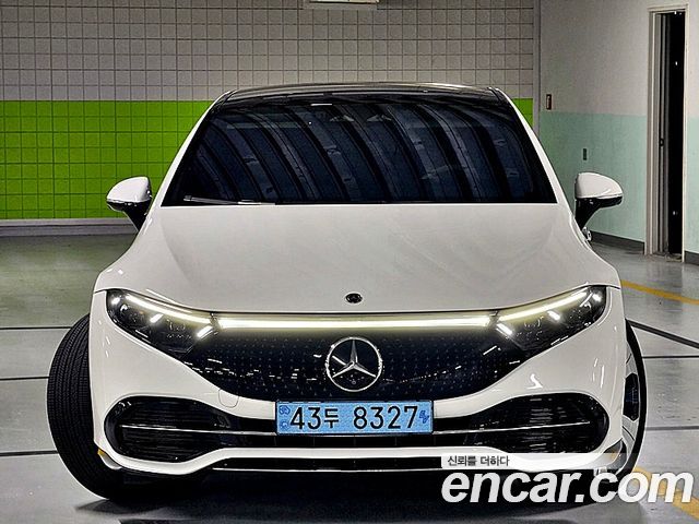 Mercedes-Benz EQS 2023 — photo 11