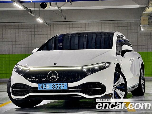 Mercedes-Benz EQS 2023 — photo 12
