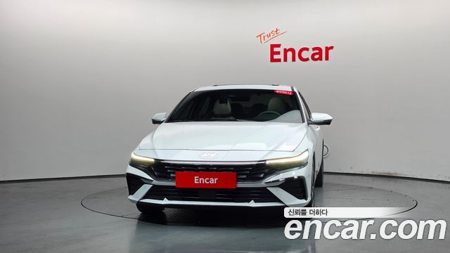 Hyundai AVANTE 2024 — photo 3
