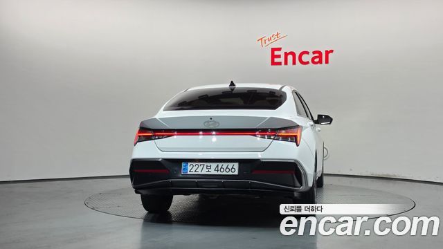 Hyundai AVANTE 2024 — photo 4