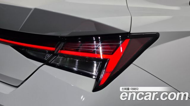 Hyundai AVANTE 2024 — photo 9