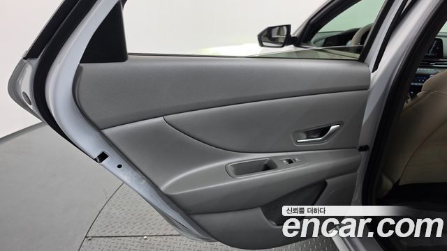 Hyundai AVANTE 2024 — photo 15
