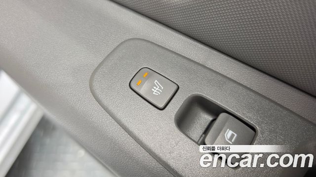 Hyundai AVANTE 2024 — photo 31