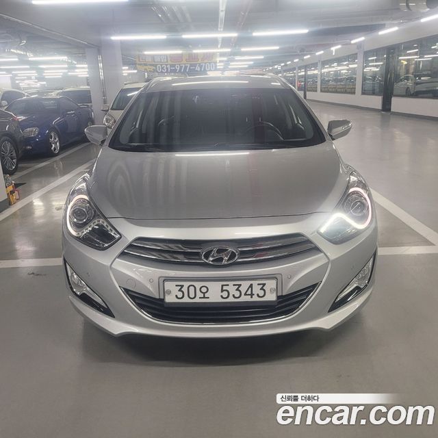 Hyundai i40 2012 — photo 3