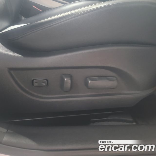 Hyundai i40 2012 — photo 12