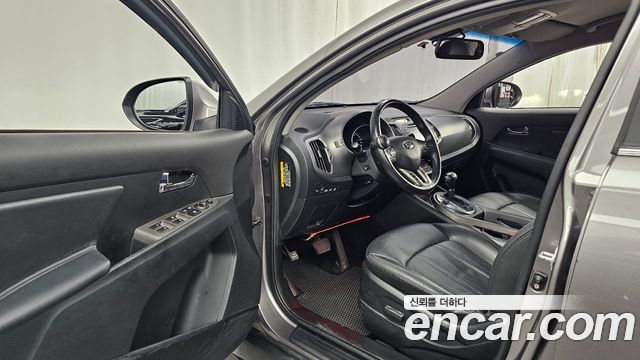 Kia Sportage 2015 — photo 13