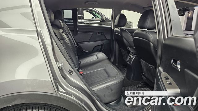 Kia Sportage 2015 — photo 18