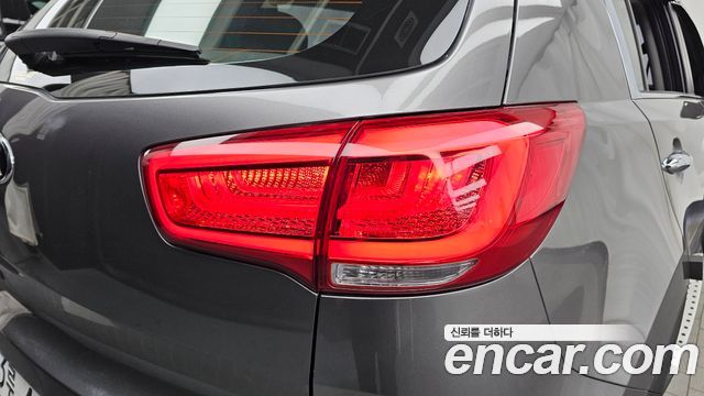 Kia Sportage 2015 — photo 9