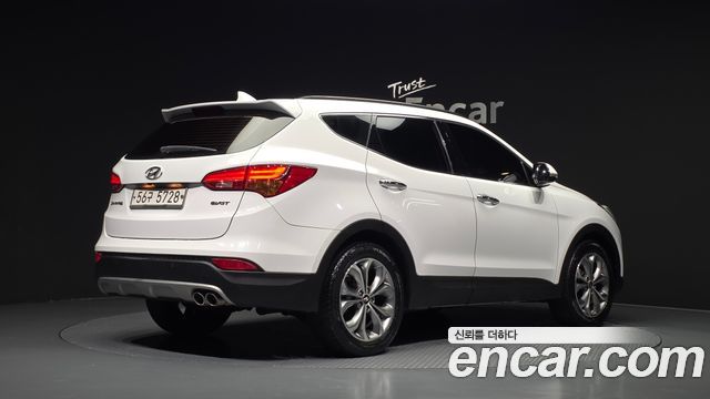 Hyundai Santafe 2015 — photo 2