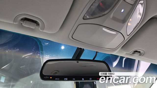 Hyundai Santafe 2015 — photo 23