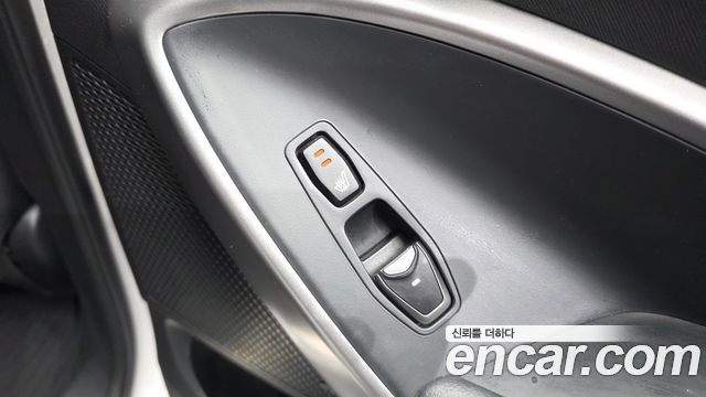 Hyundai Santafe 2015 — photo 24