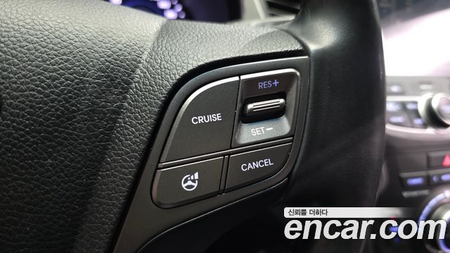Hyundai Santafe 2015 — photo 25