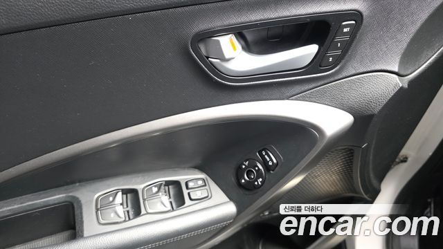 Hyundai Santafe 2015 — photo 30