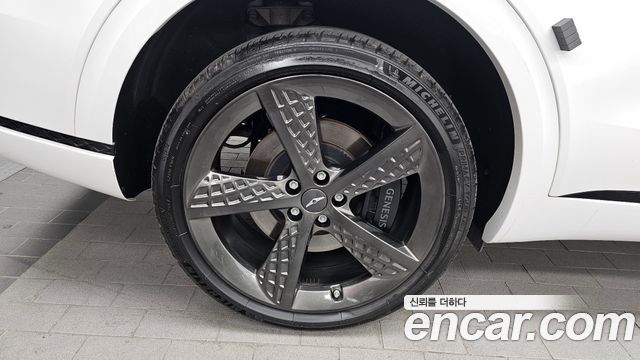 Genesis GV70 2024 — photo 5