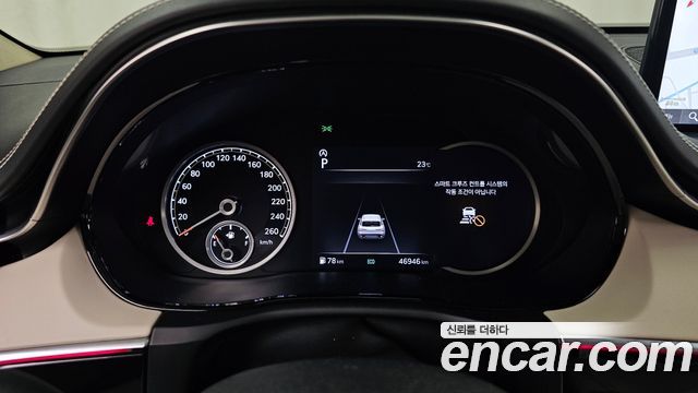 Genesis GV70 2024 — photo 11