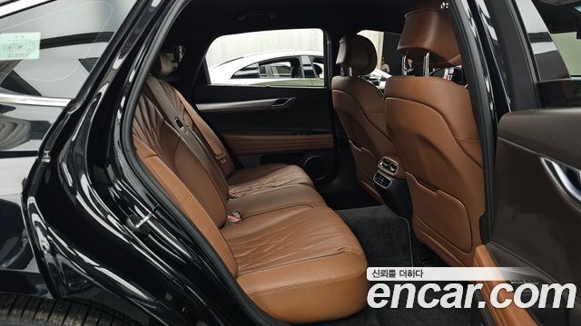 Genesis G80 2022 — photo 18