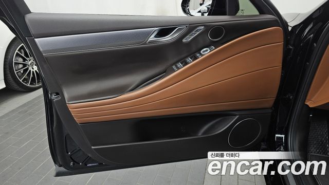 Genesis G80 2022 — photo 14