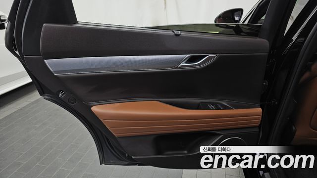 Genesis G80 2022 — photo 15