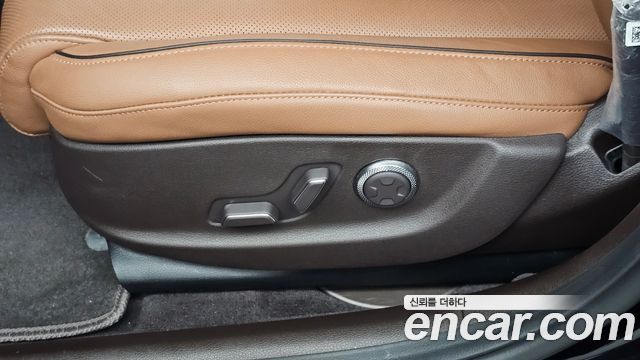 Genesis G80 2022 — photo 16