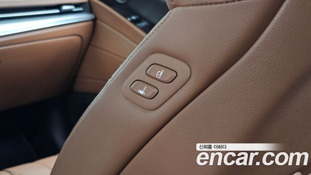 Genesis G80 2022 — photo 29