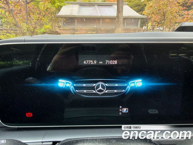 Mercedes-Benz GLS-Class 2021 — photo 6