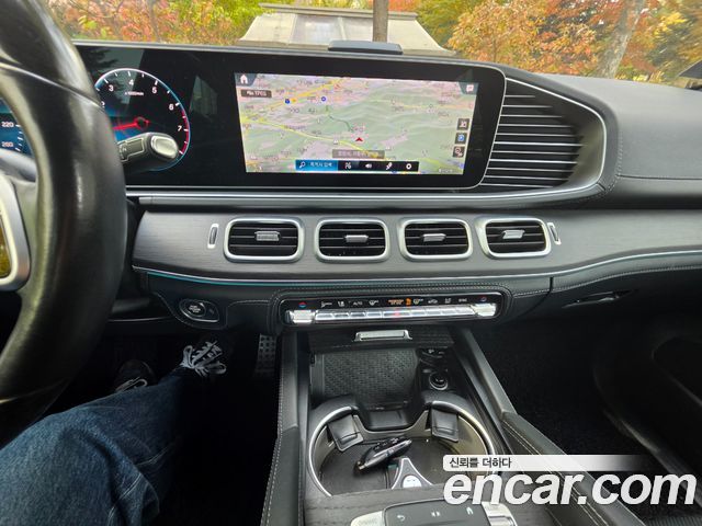 Mercedes-Benz GLS-Class 2021 — photo 13
