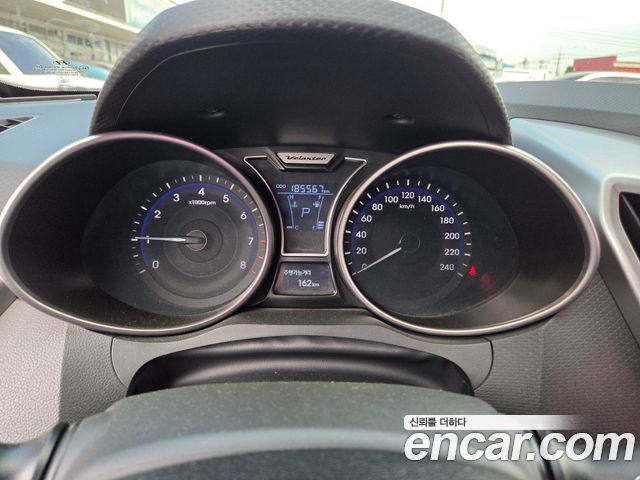 Hyundai Veloster 2014 — photo 8