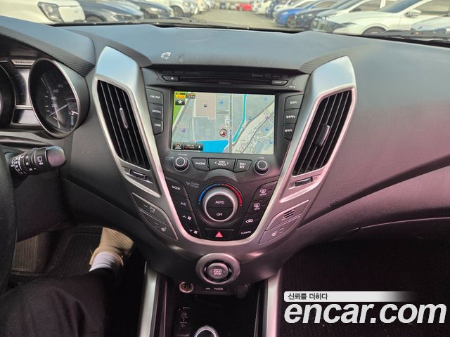 Hyundai Veloster 2014 — photo 9