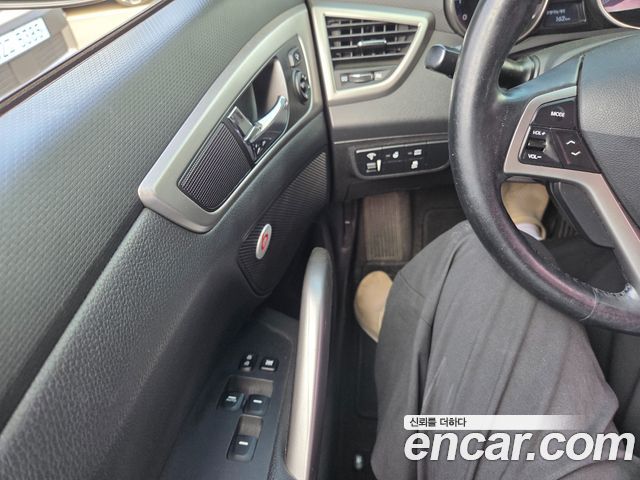 Hyundai Veloster 2014 — photo 11