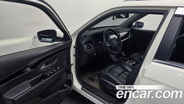 KG Mobility KORANDO 2023 — photo 17