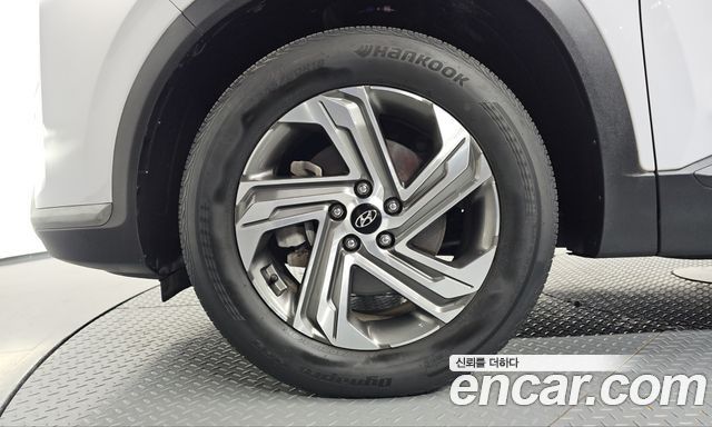 Hyundai Santafe 2022 — photo 5